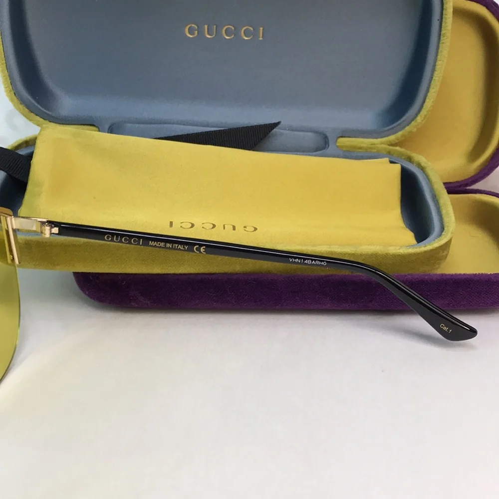 100%- New Authentic GUCCI GG0584s 004 140’ Aviator Shield Sunglasses
